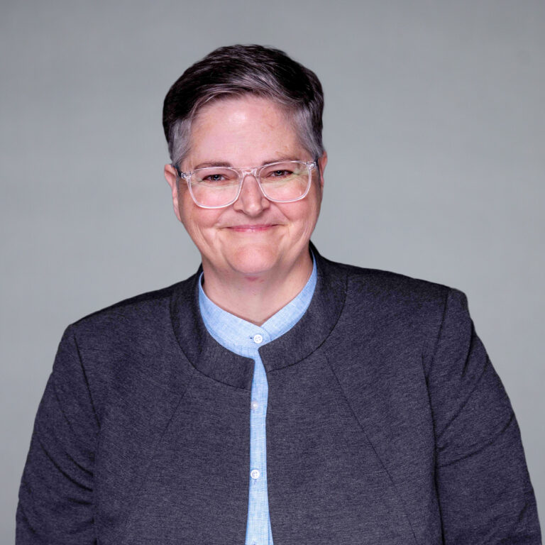 Jen Menaker Leadership – IEM