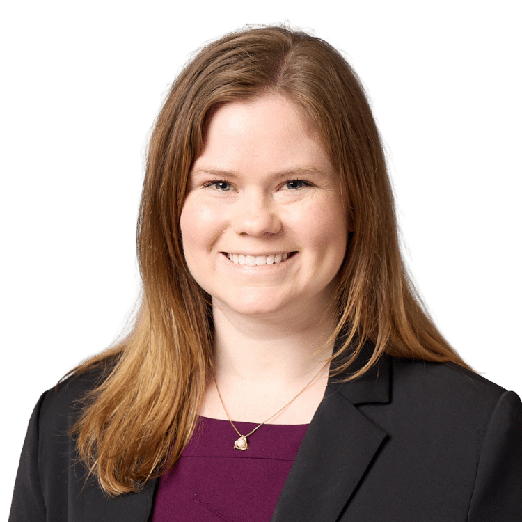 leigh deskins headshot