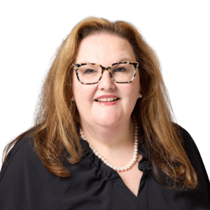 kristin robinson headshot