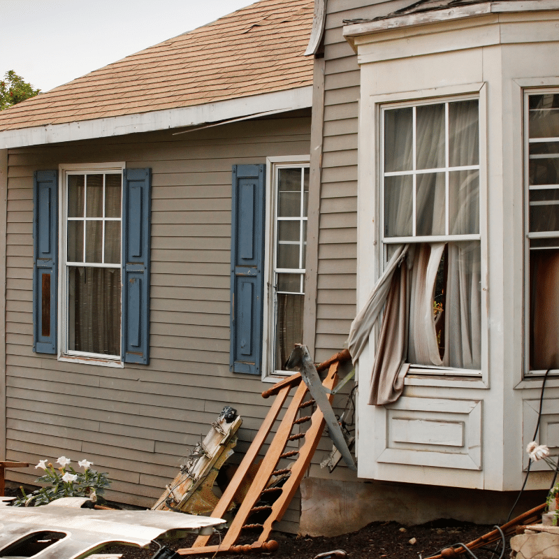 http://damaged%20home
